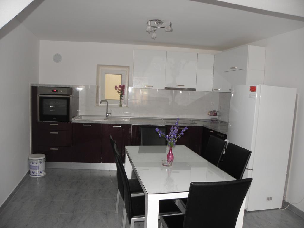 Apartment Jartic Betina  Kamer foto